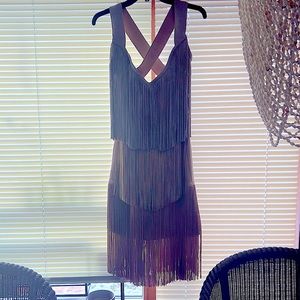 Rose gold, gorgeous and flattering, 3 tiered block fringe, v-neck, dressy dress.